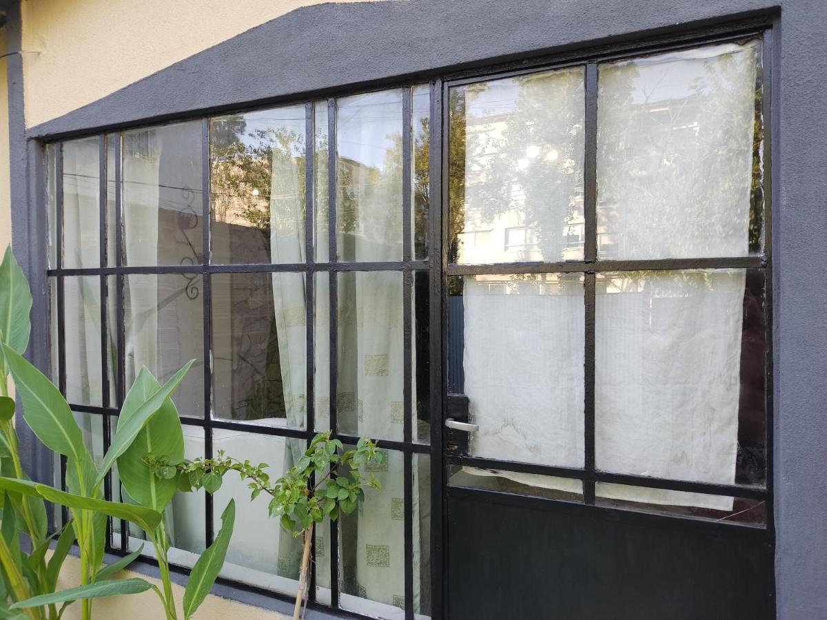 Casita Casa Con Parque, Estacionamiento Y Pileta En Tigreヴィラ エクステリア 写真